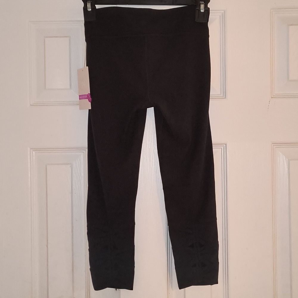 Athleta Girl Chit Chat Cinch Capri Size L 12 NWT - Picture 4 of 8